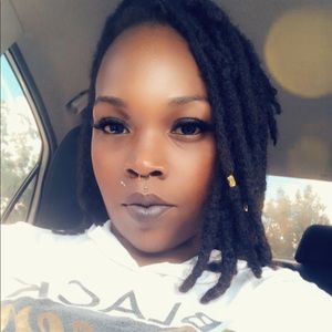 Meet your Posher, Jamill